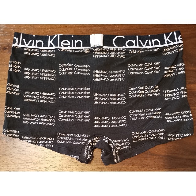 Calvin Klein(カルバンクライン)のカルバンクライン　新品　メンズ　ボクサーパンツ(ブラックロゴS) メンズのアンダーウェア(ボクサーパンツ)の商品写真