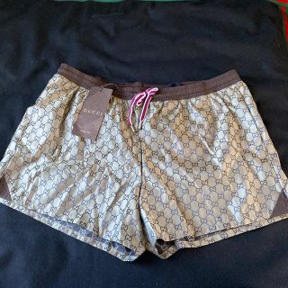 Gucci - 【新品未使用】GUCCI 水着 メンズ ショートパンツ GG総柄