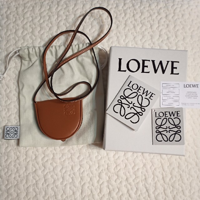 LOEWE　ヒール　レザー　ポーチポーチ