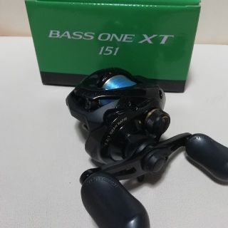 シマノ(SHIMANO)のバスワンxt　151　シマノ(リール)