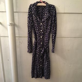 アニエスベー(agnes b.)のagnes b. flower onepiece.(ひざ丈ワンピース)