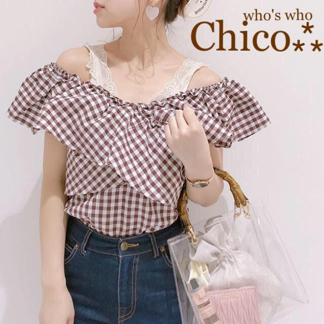 who's who Chico(フーズフーチコ)の新品🥝タグ¥6372【Chico】ギンガムチェック オフショル フリルブラウス レディースのトップス(シャツ/ブラウス(半袖/袖なし))の商品写真