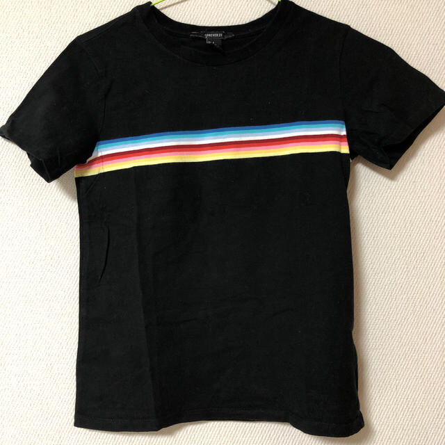 FOREVER 21(フォーエバートゥエンティーワン)のレインボーフロントラインTシャツ レディースのトップス(Tシャツ(半袖/袖なし))の商品写真