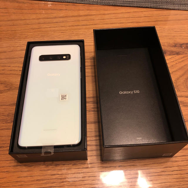 Galaxy(ギャラクシー)のGalaxy S10 128GB SIMフリー SM-G973C スマホ/家電/カメラのスマートフォン/携帯電話(スマートフォン本体)の商品写真