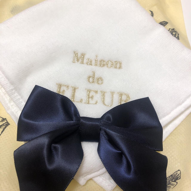 Maison de FLEUR(メゾンドフルール)のMaison de FLEUR 今治タオルハンカチ ブラック レディースのファッション小物(ハンカチ)の商品写真