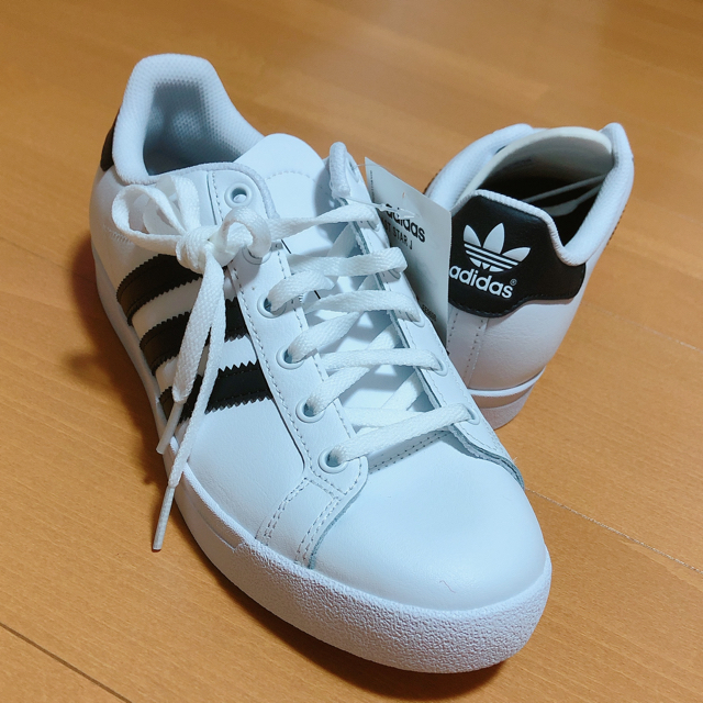 新品 adidas アディダス コーストスター 23㎝