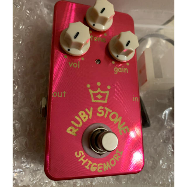 画像に写っているもの【送料込】SHIGEMORI RUBY STONE