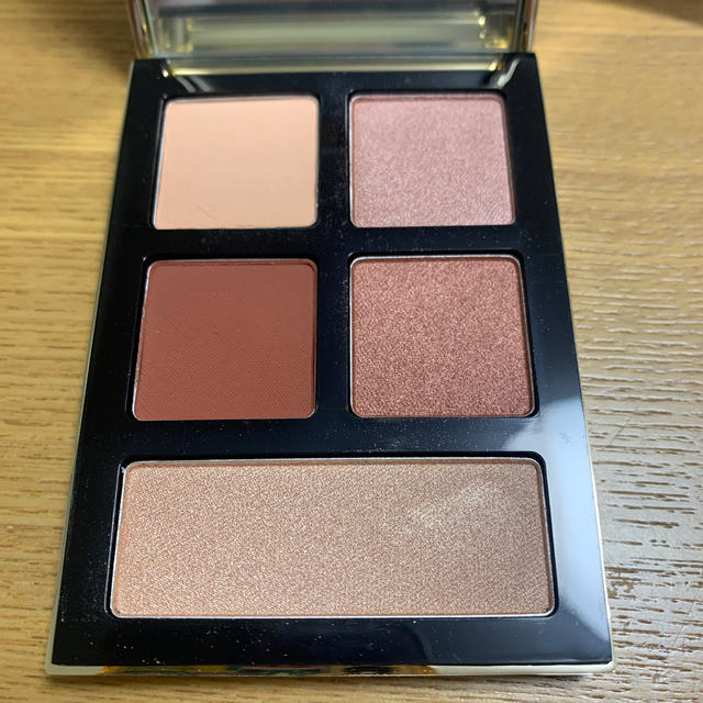 BOBBI BROWN(ボビイブラウン)のボビィブラウン コスメ/美容のベースメイク/化粧品(アイシャドウ)の商品写真