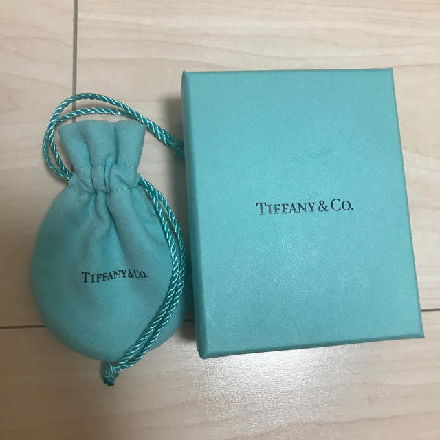 Tiffany & Co.(ティファニー)のティファニー　箱　袋 レディースのバッグ(ショップ袋)の商品写真