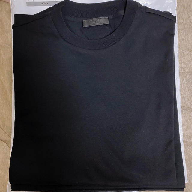 prada パックTシャツ ブラック　１枚