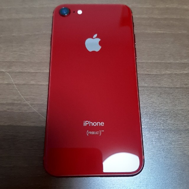 iPhone(アイフォーン)のiPhone8 64GB product red スマホ/家電/カメラのスマートフォン/携帯電話(スマートフォン本体)の商品写真