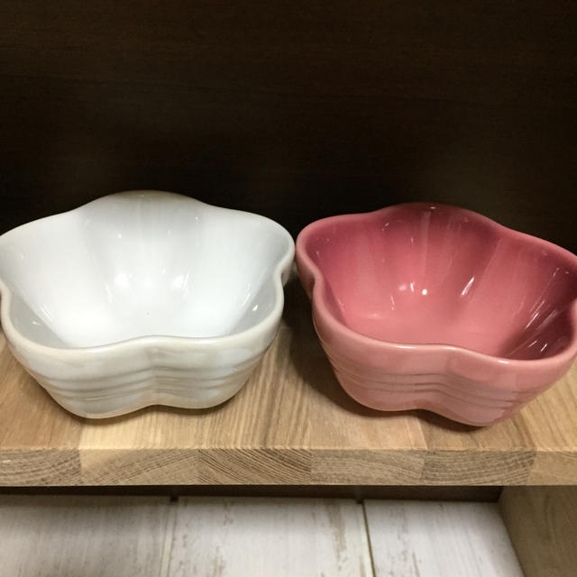 LE CREUSET(ルクルーゼ)のル・クルーゼ ミニフラワーボウル 小鉢 インテリア/住まい/日用品のキッチン/食器(食器)の商品写真