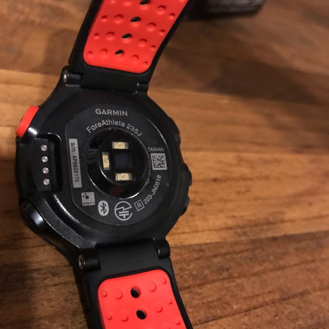 GARMIN(ガーミン)のGARMIN ForeAthlete 235J  フォアアスリート235J メンズの時計(腕時計(デジタル))の商品写真