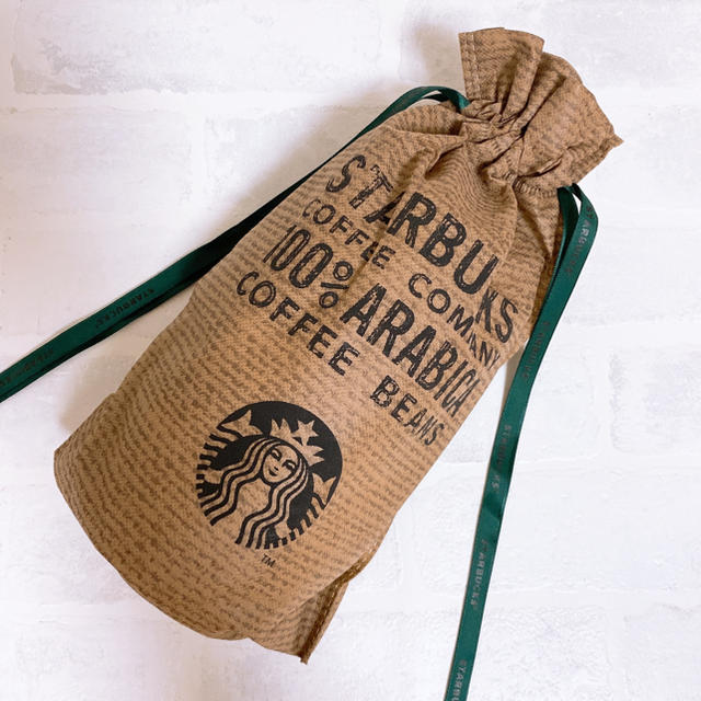 Starbucks Coffee(スターバックスコーヒー)のスターバックス　2019韓国限定　ウォーターボトル インテリア/住まい/日用品のキッチン/食器(タンブラー)の商品写真