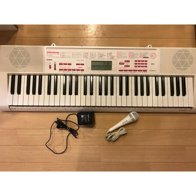 CASIO(カシオ)のCASIO 電子キーボード　LK-121 光ナビゲーション 楽器の鍵盤楽器(キーボード/シンセサイザー)の商品写真