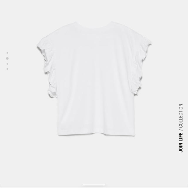 ZARA(ザラ)のZARA フリル付きTシャツ レディースのトップス(Tシャツ(半袖/袖なし))の商品写真