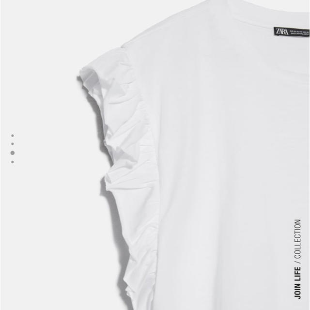 ZARA(ザラ)のZARA フリル付きTシャツ レディースのトップス(Tシャツ(半袖/袖なし))の商品写真