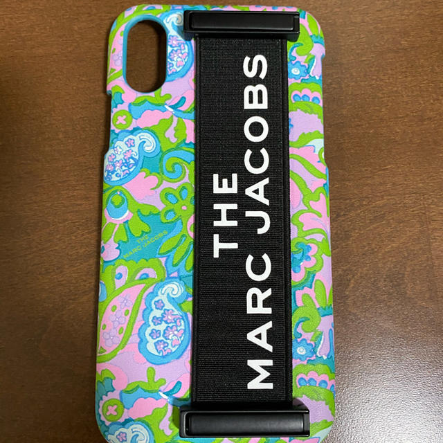 MARC BY MARC JACOBS(マークバイマークジェイコブス)のiPhoneケース スマホ/家電/カメラのスマホアクセサリー(iPhoneケース)の商品写真