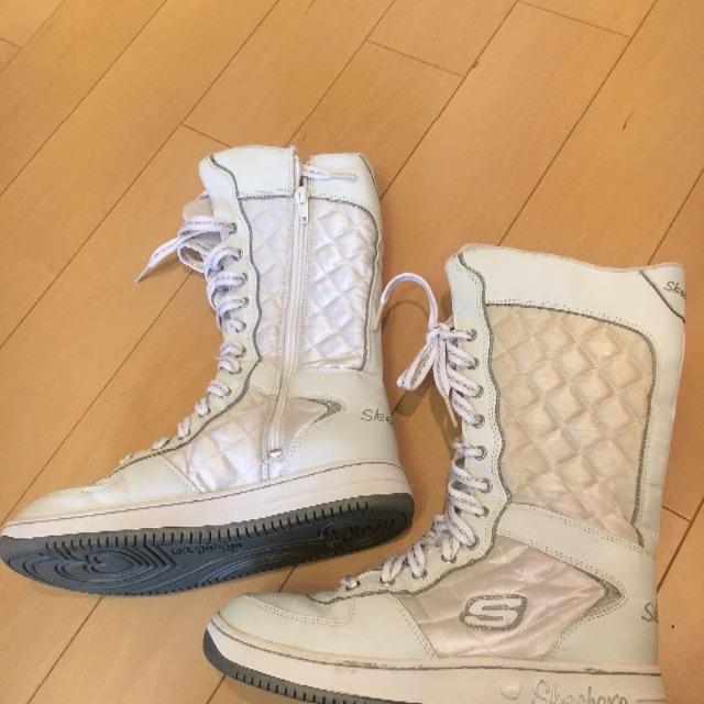 スケッチャーズ 白ロングブーツ