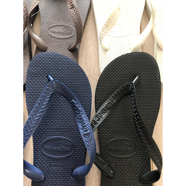 havaianas(ハワイアナス)の専用　ハワイアナスビーチサンダル　4足 レディースの靴/シューズ(ビーチサンダル)の商品写真