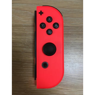 ニンテンドースイッチ(Nintendo Switch)のジョイコン　Joy-Con ネオンレッド　右(その他)