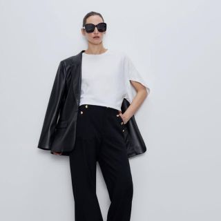 ザラ(ZARA)の新品未使用⭐️ZARAスリーブスリット入りTシャツ(Tシャツ(半袖/袖なし))