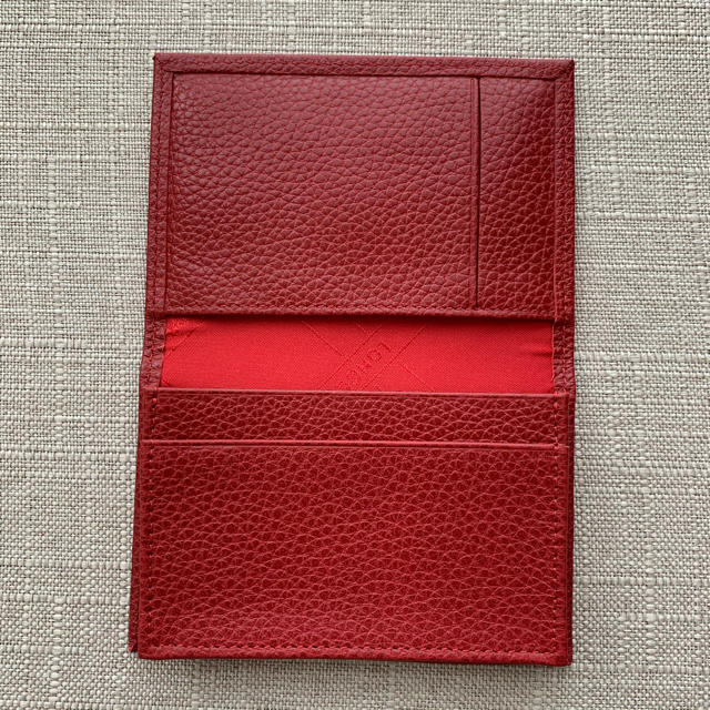 LONGCHAMP(ロンシャン)のロンシャン longchamp カードケース♡red 赤♡新品同様 レディースのファッション小物(名刺入れ/定期入れ)の商品写真