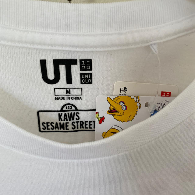 UNIQLO(ユニクロ)のユニクロ　新品　エルモ　クッキーモンスター　2点 メンズのトップス(Tシャツ/カットソー(半袖/袖なし))の商品写真