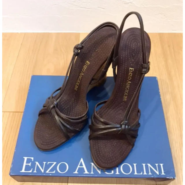 Enzo Angiolini(エンゾーアンジョリーニ)の新品☆enzo angiolini エンゾーアンジョリーニ  サンダル　22cm レディースの靴/シューズ(サンダル)の商品写真