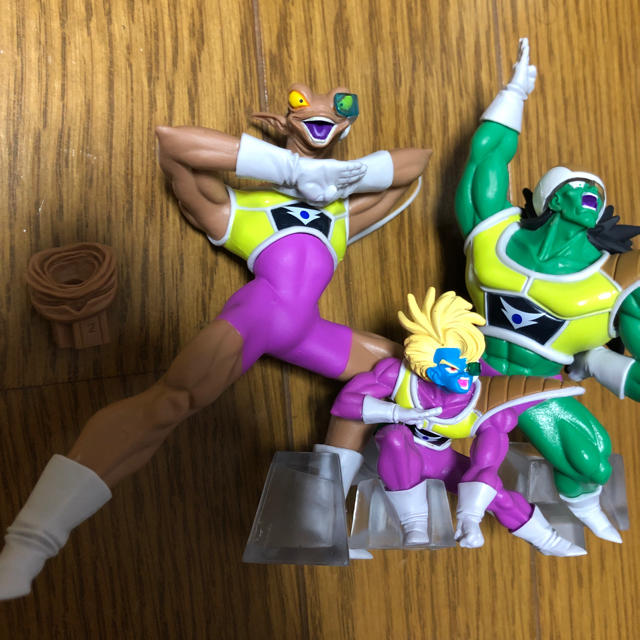 大幅値下げ ドラゴンボール HG クウラ機甲戦隊 ドーレ ネイズ サウザー