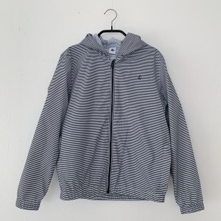 プチバトー(PETIT BATEAU)のプチバトー　ウィンドブレーカー　レインウェア　アウター(ジャケット/上着)