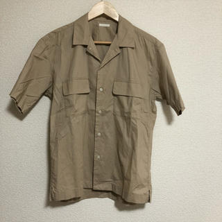 ジーユー(GU)のgu 開襟シャツ　(シャツ/ブラウス(半袖/袖なし))