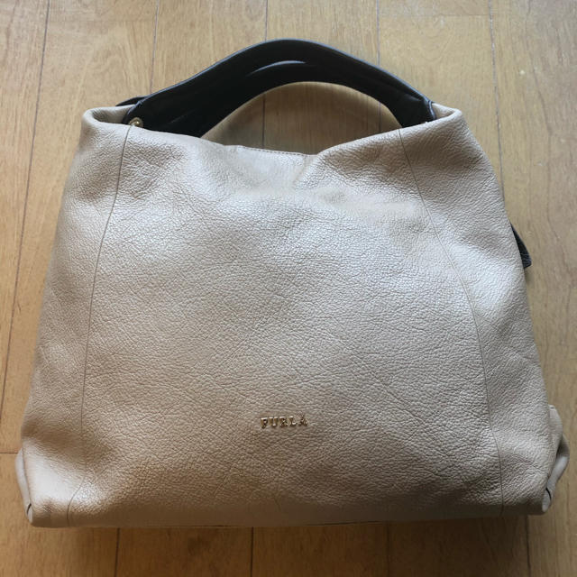 FURLA　ハンドバッグ