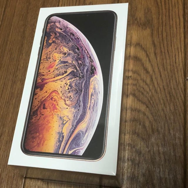 iPhone(アイフォーン)の新品未開封　iPhone Xs Max Gold 256 GB SIMフリー スマホ/家電/カメラのスマートフォン/携帯電話(スマートフォン本体)の商品写真