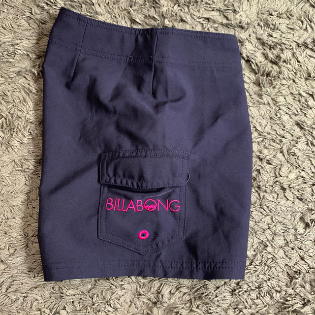 billabong(ビラボン)のbillabong ハーフパンツ　M レディースの水着/浴衣(水着)の商品写真