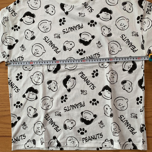 PEANUTS(ピーナッツ)のPEANUTS  5分袖　Tシャツ　ホワイト　スヌーピー  レディースのトップス(Tシャツ(半袖/袖なし))の商品写真