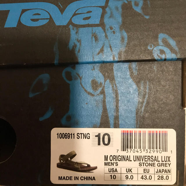 Teva(テバ)のTeva ゴールドストラップサンダル メンズの靴/シューズ(サンダル)の商品写真