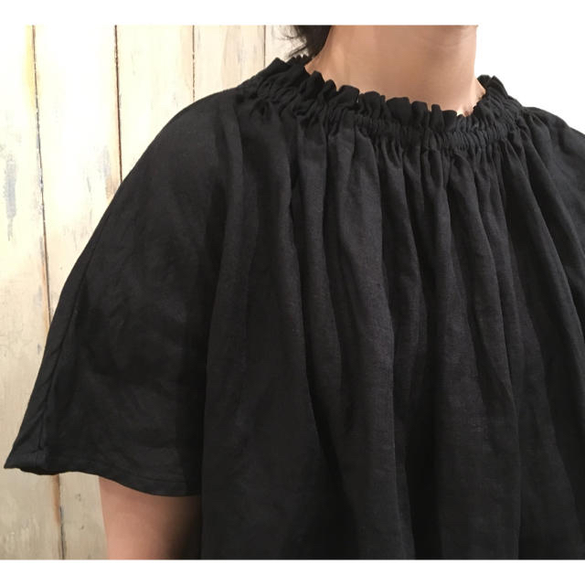 トップスnest Robe リネンフリルブラウス　ブラック