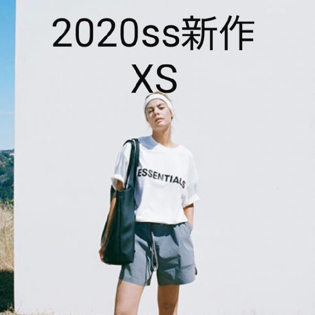 FEAR OF GOD(フィアオブゴッド)の2020ss FOG  Essentials White T-shirt XS レディースのトップス(Tシャツ(半袖/袖なし))の商品写真