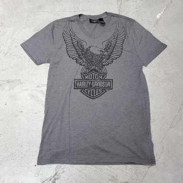 Harley Davidson(ハーレーダビッドソン)のハーレーダビットソン Vネック Tシャツ ホログラム 半袖Tシャツ S メンズのトップス(Tシャツ/カットソー(半袖/袖なし))の商品写真