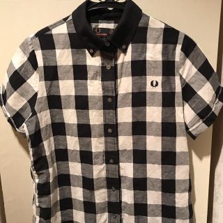 フレッドペリー(FRED PERRY)のFred Perry フレッドペリー　エイミーワインハウス　コラボ　半袖シャツ(シャツ/ブラウス(半袖/袖なし))