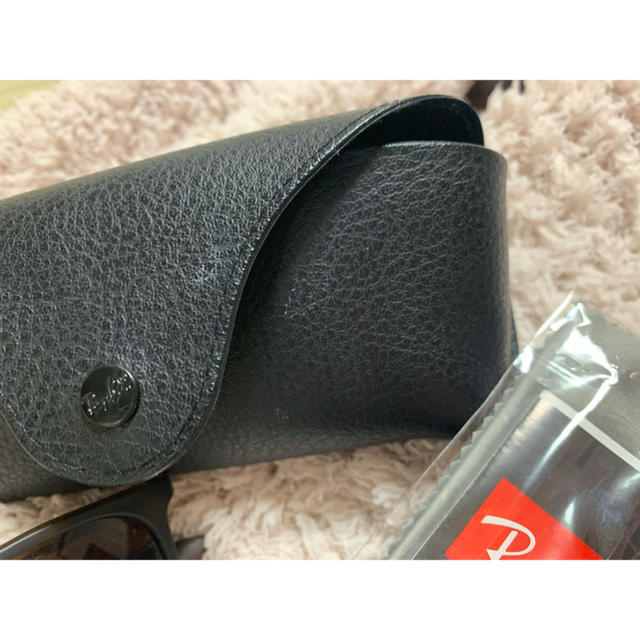 Ray-Ban(レイバン)のサングラス／ブラウン レディースのファッション小物(サングラス/メガネ)の商品写真