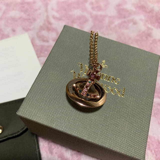 Vivienne Westwood(ヴィヴィアンウエストウッド)のVivienne Westwood レディースのアクセサリー(ネックレス)の商品写真