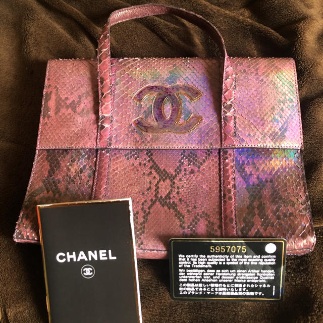 CHANEL(シャネル)の週末限定お値下げ中　CHANEL ミニ　バッグ レディースのバッグ(ハンドバッグ)の商品写真