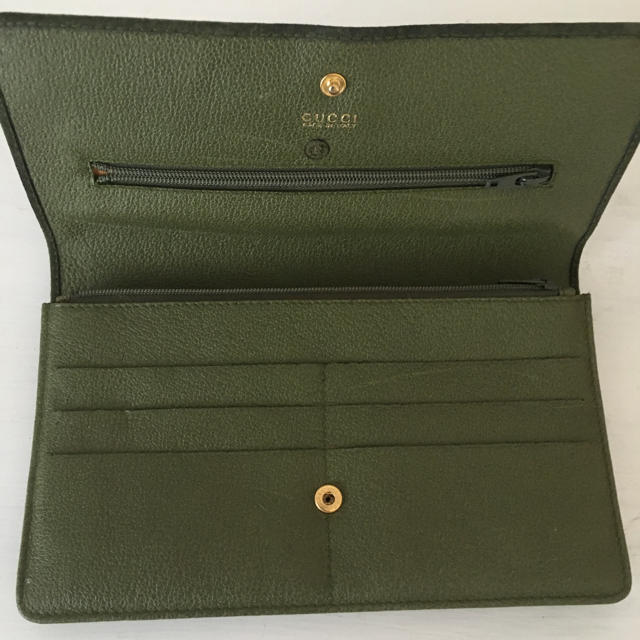 Gucci(グッチ)の【SALE】ヴィンテージ  GUCCI  ダークグリーン　長財布 レディースのファッション小物(財布)の商品写真