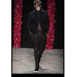 GIVENCHY ドッキングコート スタジャン リカルドティッシ