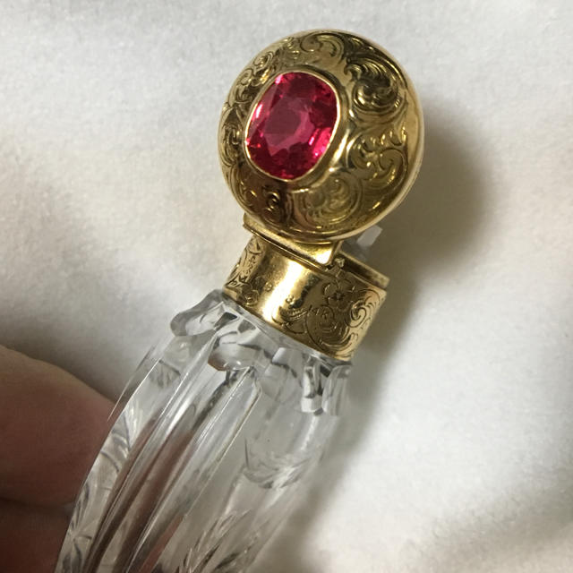 オールドバカラの香水瓶 14k アールヌーボー フランス 中世 ルビー 純金