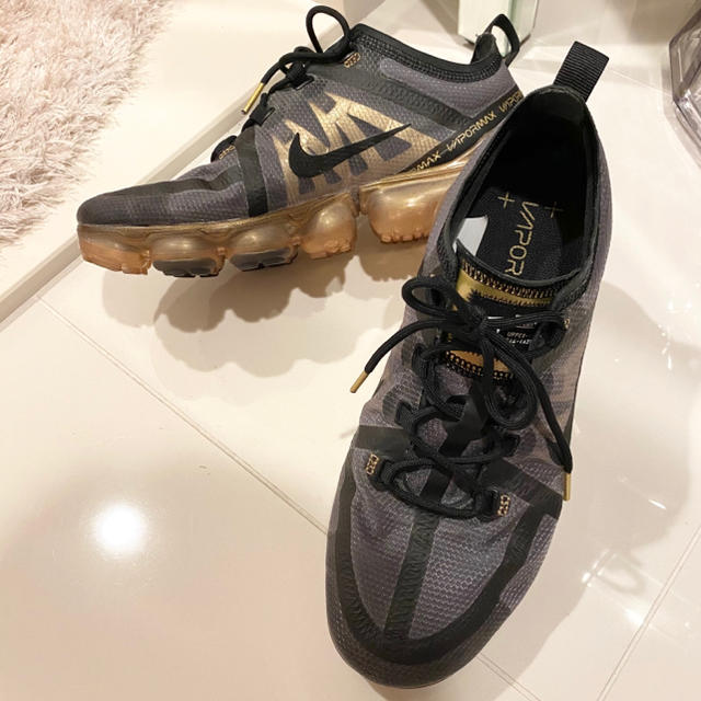 NIKE(ナイキ)のNIKE ナイキ VAPORMAX ヴェイパーマックス スニーカー メンズの靴/シューズ(スニーカー)の商品写真