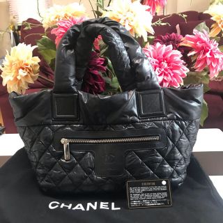 シャネル(CHANEL)のシャネルバッグ　コココクーン　ブラックお値下げしました！(ハンドバッグ)