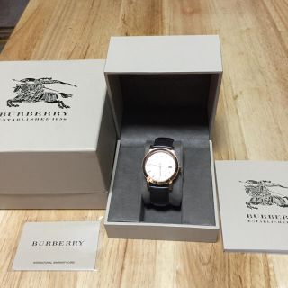 BURBERRY(時計 ・ ピンク/桃色系)のフリマアイテム一覧 BURBERRY(時計 ・ ピンク/桃色系)のフリマアイテム一覧